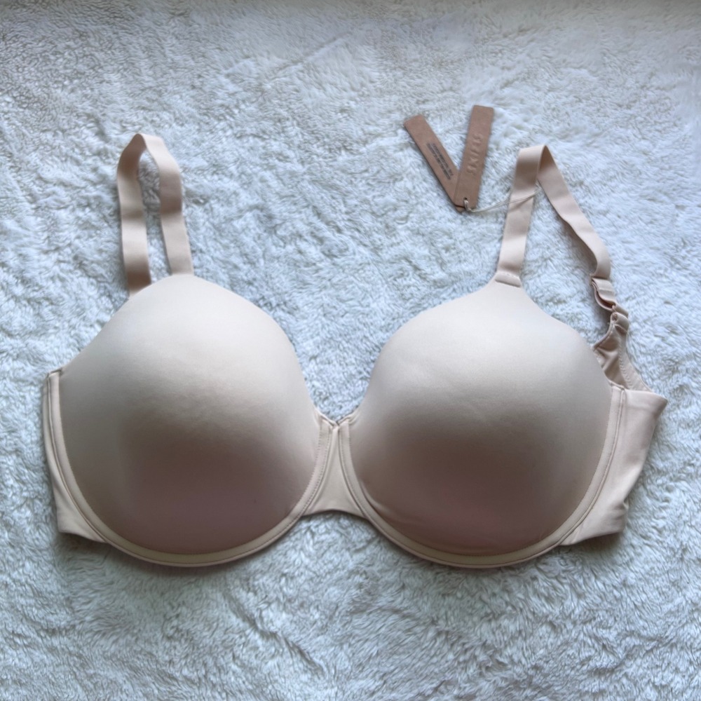 SKIMS Fits Everybody T-Shirt Bra Sand 36H Underwire Molded Cup BR-UWR-2294 NEW - Picture 3 of 10